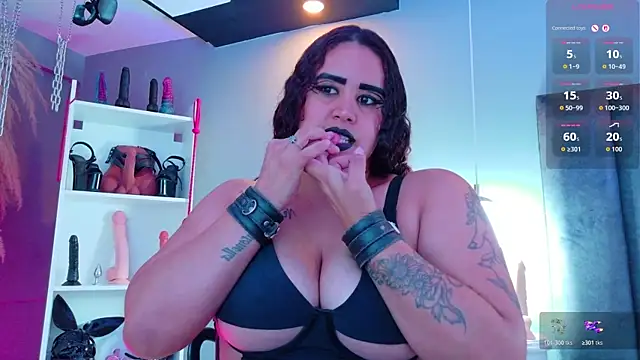 Chat XXX ao vivo de MariaGaitan