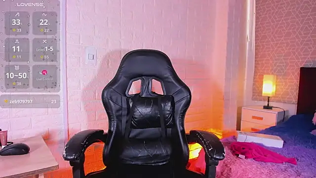 SWEET_KITTY_01 live XXX chat