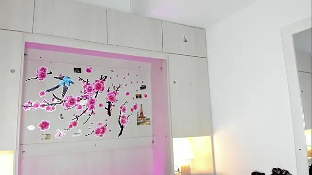 TaylorBloom's Live XXX Chat