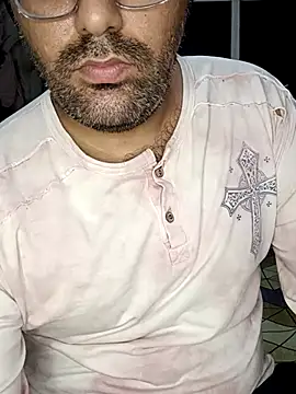 _naughtyboyX_ 现场XXX聊天