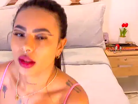 anneroaa Chat XXX live