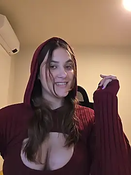 MiaRides19's Live XXX Chat