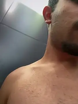Big_Snake77 XXX чат на живо