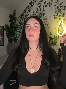 Estherjizz 现场XXX聊天