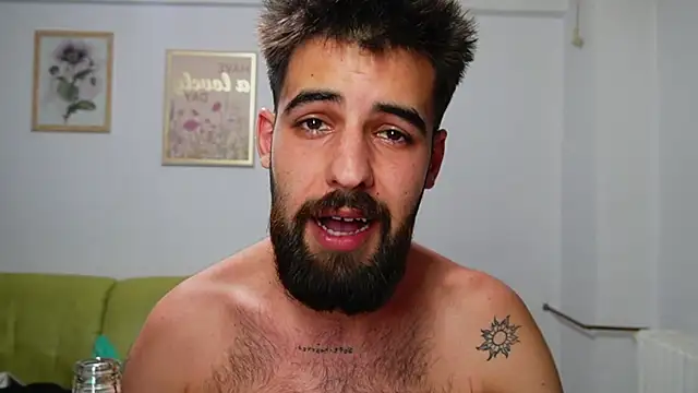 HairyRobxxx 라이브 XXX 채팅
