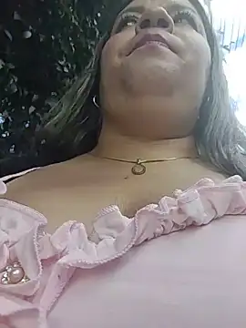 Charlott-1 live XXX chat