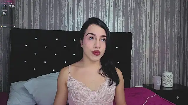 Show modela Alicee_Moonn na web-kameri