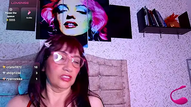 adalya_y's Live XXX Chat