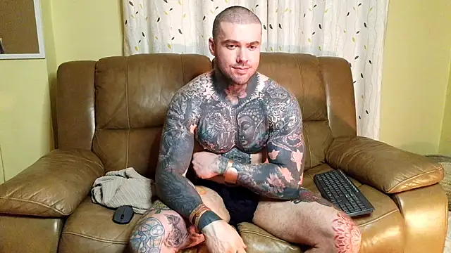 nathaniel_13 Chat XXX in diretta