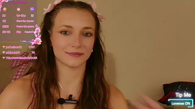 Milky_flexy_cat Chat XXX live