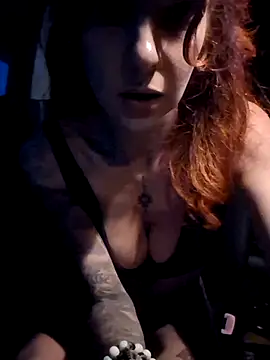 FreyaFucksFans Chat XXX live