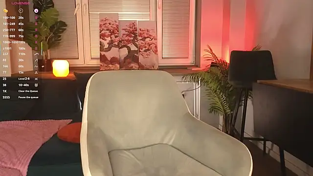 Živý XXX chat HaleyKoelling