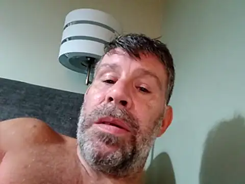 stud2512 Live XXX-chat