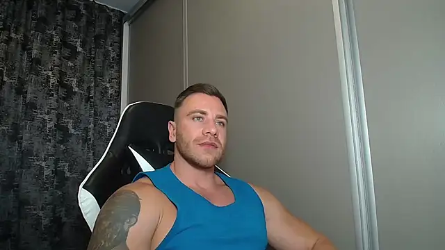 Chat XXX en directo de Thori92
