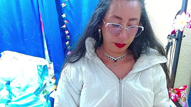 Gia_leinn live XXX chat
