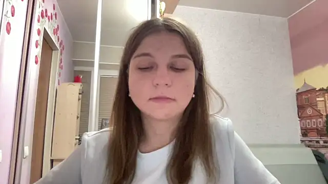 HwaTrippel XXX чат на живо