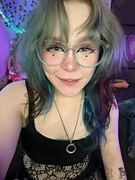 MaddisonHaas live XXX chat