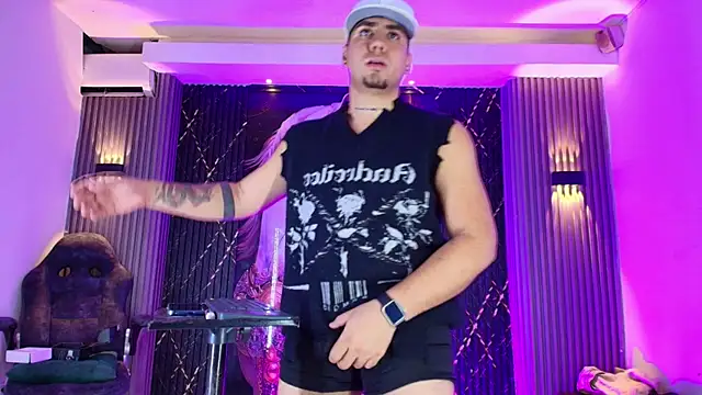 Iam_Josue- Adlı Modelin Canlı XXX Sohbeti