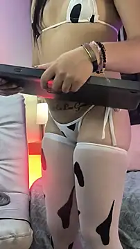 Czat XXX na żywo – mary_luckaysha_