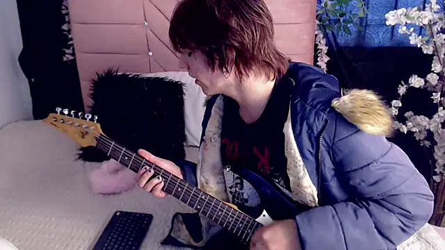 oli_dusk live XXX chat