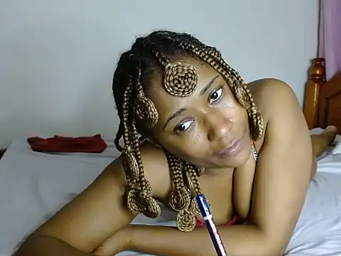 savage_laura – Live XXX-chat