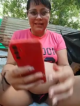 צ'אט XXX בשידור חי של Dirty_Pregnant_Mommy