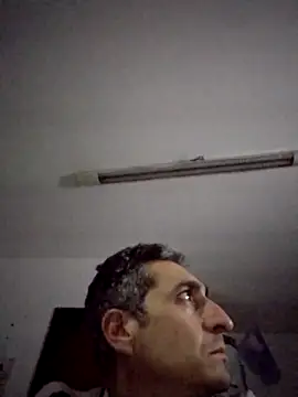 Alejandro83bsf Show Webcam
