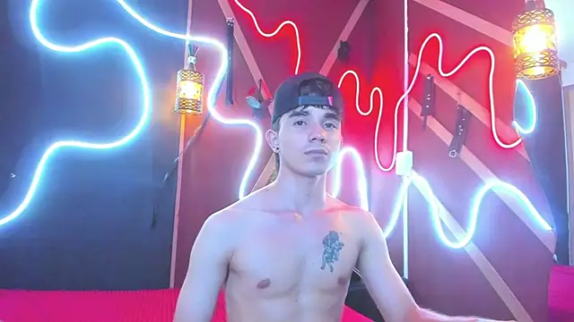 MaximumSteel_ – webcam-show