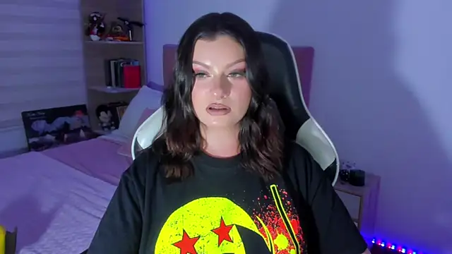 OphelianaRose33 élő XXX-chatje