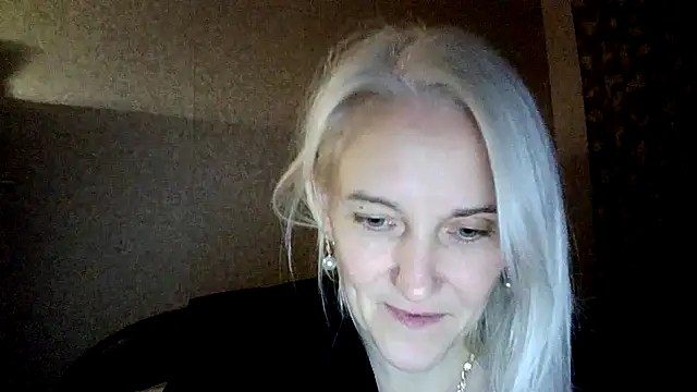 Chatroom XXX en direct de Calissako
