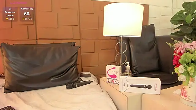 NaomyRivera Chat XXX in diretta