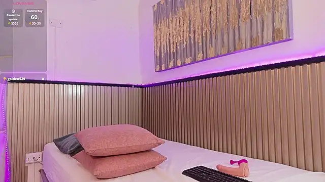 _anais_rose_'s Live XXX Chat