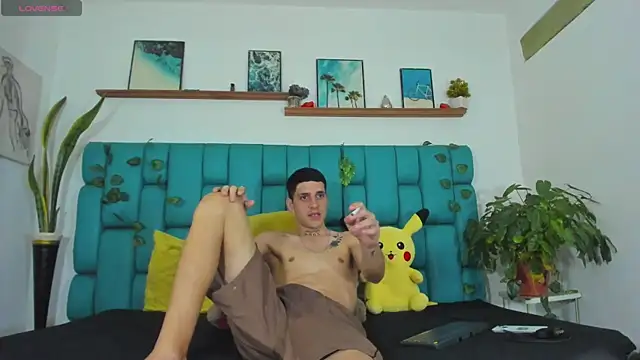 BoyMaxLatin – Naživo XXX chat
