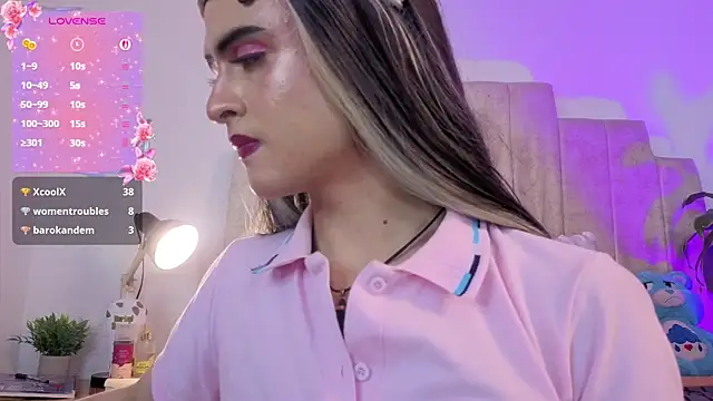 Emilly-hall Live XXX-chat
