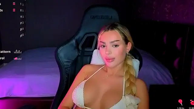 Ayla__Demir's Live XXX Chat