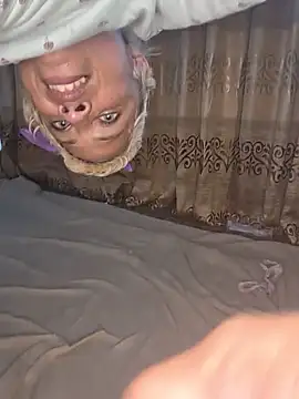צ'אט XXX בשידור  חי של JasmineSkky