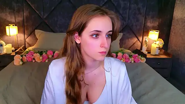 Tara_Keats Chat XXX live