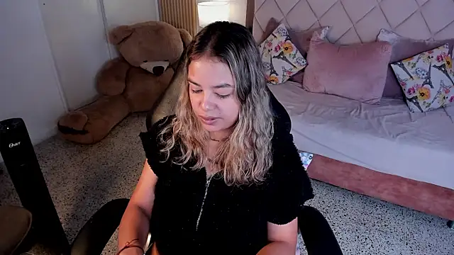 dulce_lyraa1's Live XXX Chat