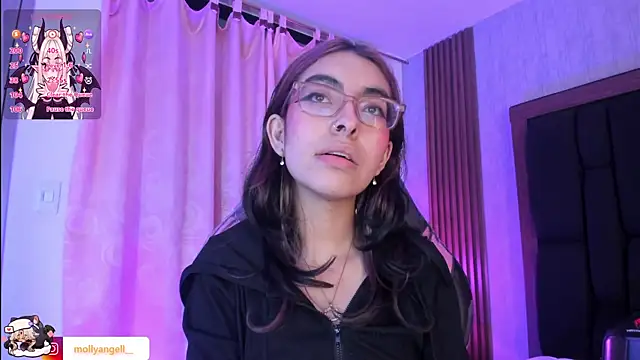Molly_A Chat XXX live