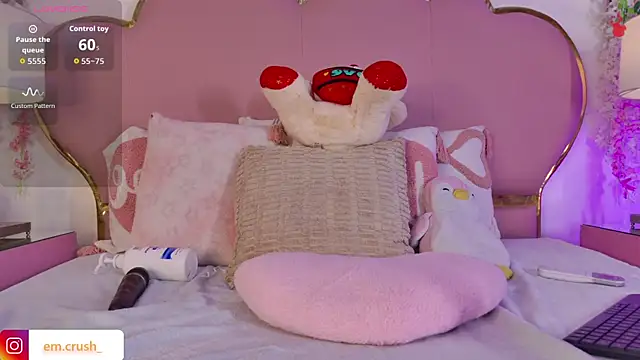 AriaCush Adlı Modelin Canlı XXX Sohbeti