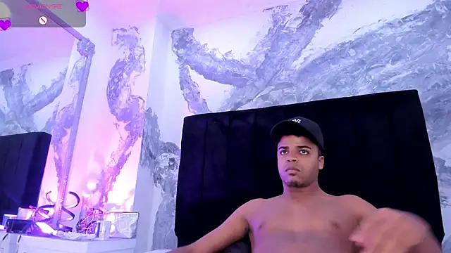 TaylorAndThalia Live XXX Chat