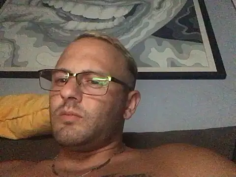 Zatil90 webcam show