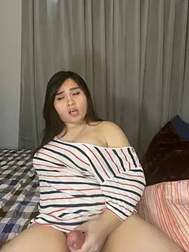 mysticofcum_ Adlı Modelin Canlı XXX Sohbeti