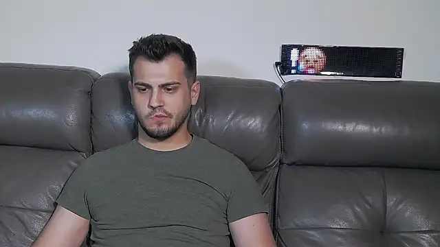 CrazyDom1 live XXX chat