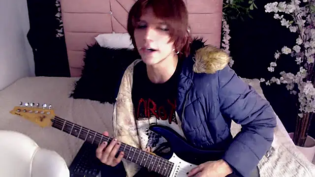 oli_dusk Chat XXX live