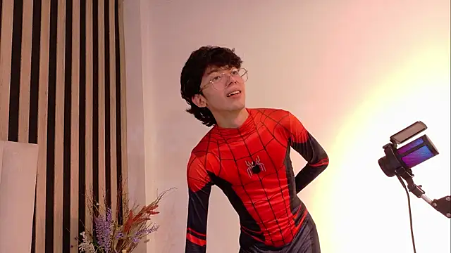 Živý XXX chat Twink_Sebas7