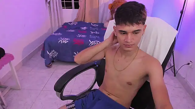 Chat XXX Live Aron_Boyy