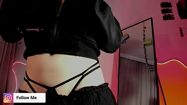 Sara_Foxx1 Live XXX-chat