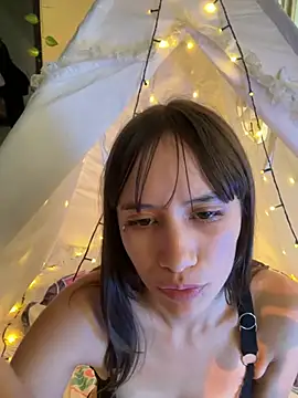 reaLISStic's Live XXX Chat