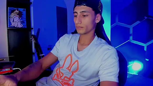 MaxiimoRomano_ Chat XXX in diretta